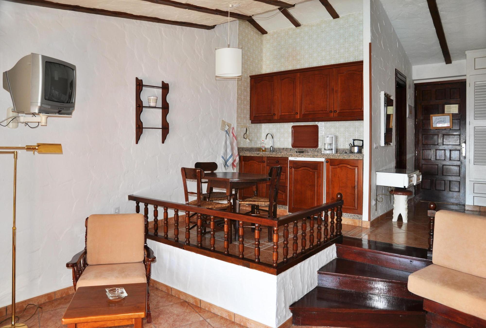 Apartamentos Casas Carmen - Adults Only Playa del Inglés Exteriör bild